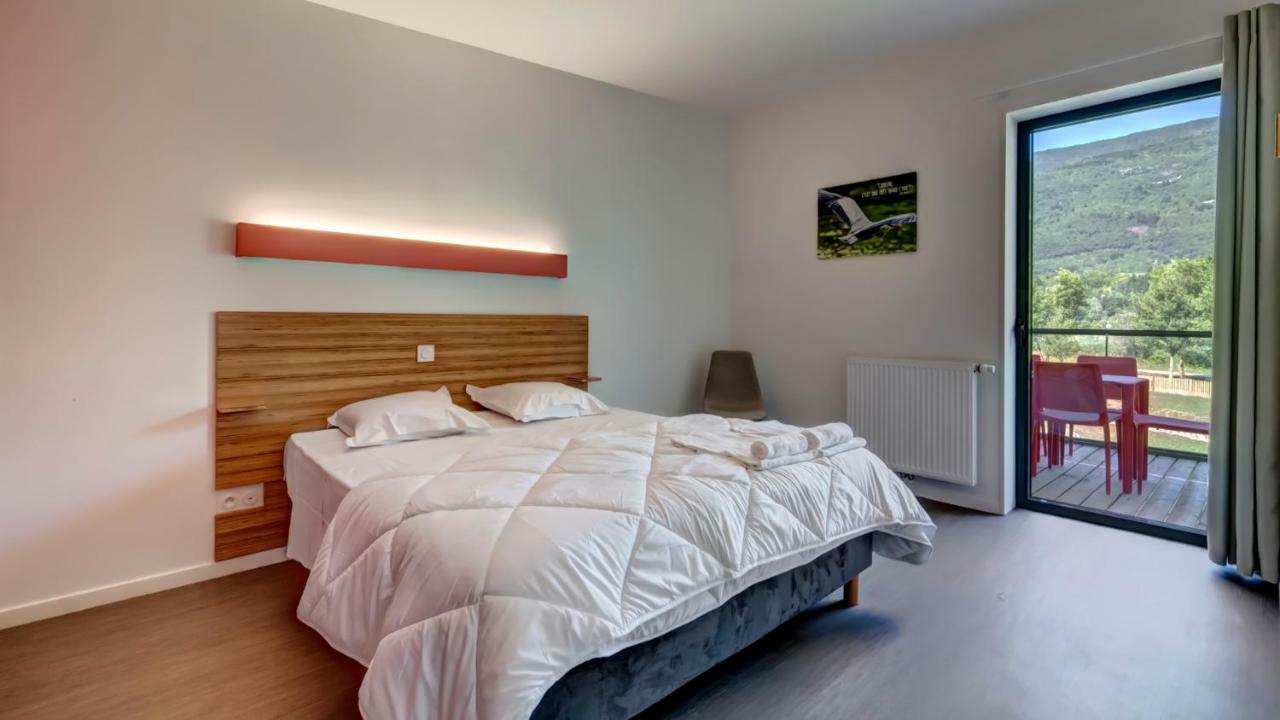 Vacanceole - Le Village Des Oiseaux Motz ภายนอก รูปภาพ